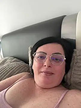 Amandamuller1982 online show from December 2024 10:49:01 AM