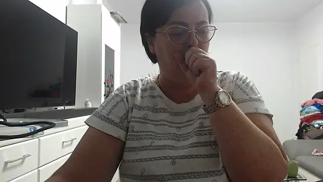 Snapshot of Amandamuller1982 chatting on October 2025 06:49:02 PM Amandamuller1982 online show from October 2025 06:49:02 PM