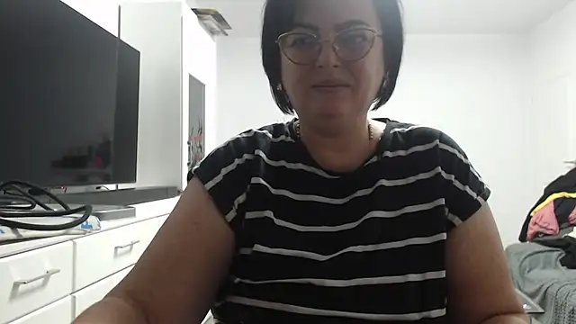 Snapshot of Amandamuller1982 chatting on October 2025 10:34:02 PM Amandamuller1982 online show from October 2025 10:34:02 PM