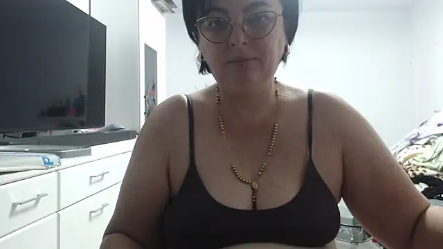 Snapshot of Amandamuller1982 chatting on October 2025 10:41:02 PM Amandamuller1982 online show from October 2025 10:41:02 PM