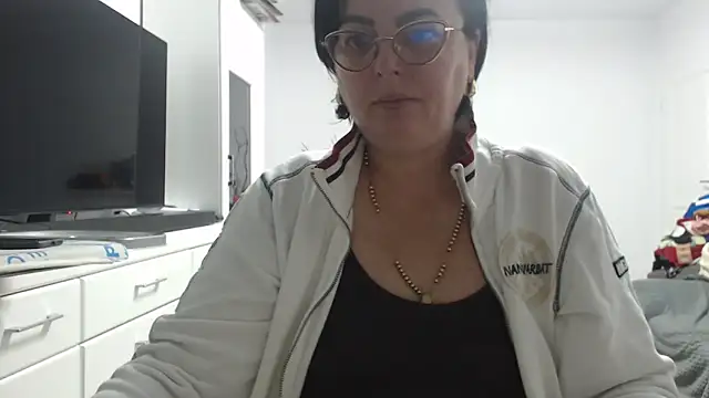 Snapshot of Amandamuller1982 chatting on November 2025 08:54:01 PM Amandamuller1982 online show from November 2025 08:54:01 PM