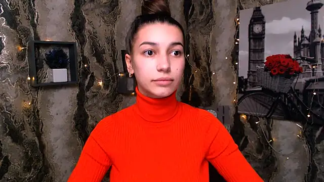 KarolinaRosse  online show from December 2024 10:17:02 PM