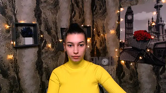 KarolinaRosse  online show from December 2024 07:34:02 PM
