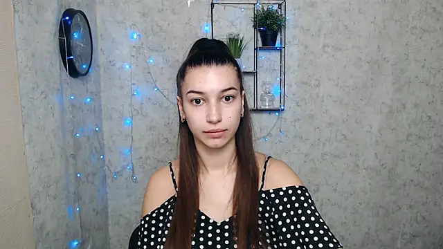 KarolinaRosse  online show from January 2025 07:17:01 AM