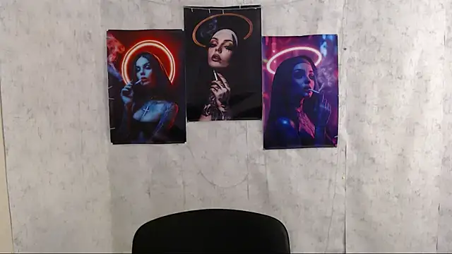 Snapshot of KarolinaRosse_ chatting on October 2025 05:38:01 AM KarolinaRosse online show from October 2025 05:38:01 AM