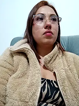 VIOLETA-25  online show from January 2025 12:57:02 AM