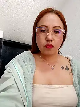 VIOLETA-25  online show from January 2025 03:58:02 PM