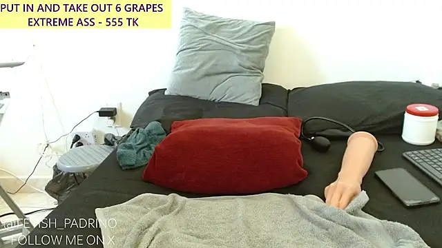 Snapshot of fetish_padrino chatting on January 2025 04:10:01 PM fetish padrino online show from January 2025 04:10:01 PM