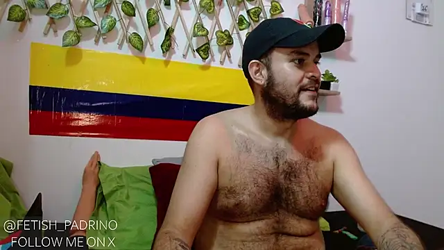 Snapshot of fetish_padrino chatting on February 2025 06:25:02 AM fetish padrino online show from February 2025 06:25:02 AM