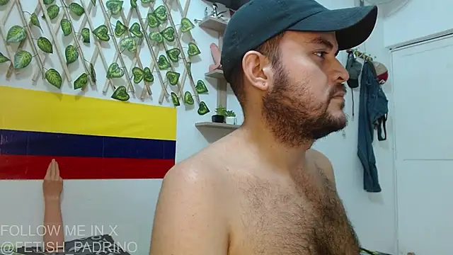 Snapshot of fetish_padrino chatting on March 2025 01:24:02 AM fetish padrino online show from March 2025 01:24:02 AM