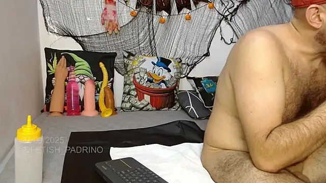 Snapshot of fetish_padrino chatting on September 2025 08:58:02 PM fetish padrino online show from September 2025 08:58:02 PM
