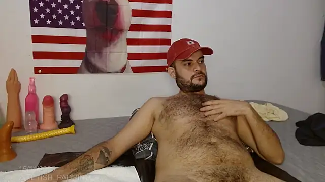 Snapshot of fetish_padrino chatting on November 2025 06:55:01 AM fetish padrino online show from November 2025 06:55:01 AM