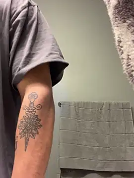 LATINMOBB online show from December 2024 10:50:01 PM