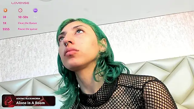 Im gaia online show from October 2025 12:58:01 PM