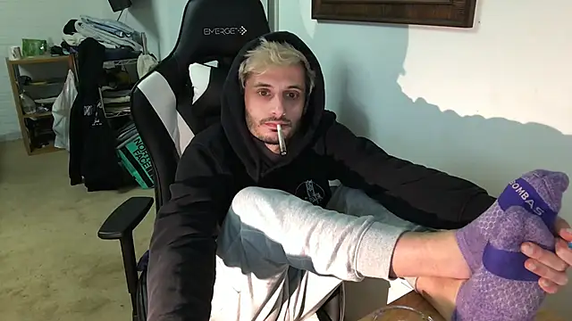 Dylansd online show from March 2025 06:47:02 AM