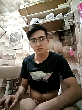 Snapshot of Alconnegroduf chatting on September 2025 04:11:02 AM Alconnegroduf online show from September 2025 04:11:02 AM