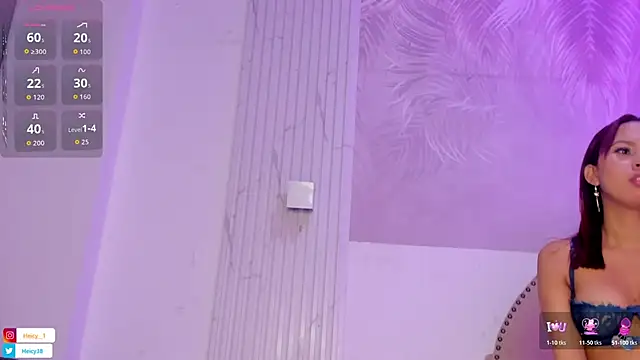 Heicy    online show from October 2025 07:47:02 PM