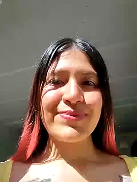 TellusYAres online show from January 2025 07:21:01 PM