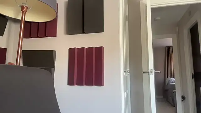 LustfulLuna  online show from November 2025 01:46:01 PM