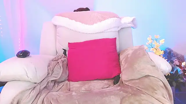 Snapshot of concubine chatting on December 2024 03:42:01 AM concubine online show from December 2024 03:42:01 AM