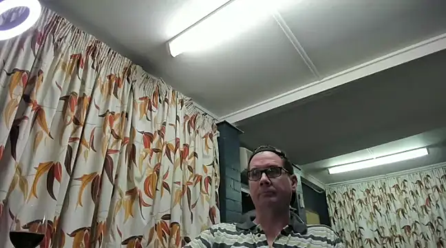 Snapshot of tilobinder chatting on January 2025 11:48:02 AM tilobinder online show from January 2025 11:48:02 AM