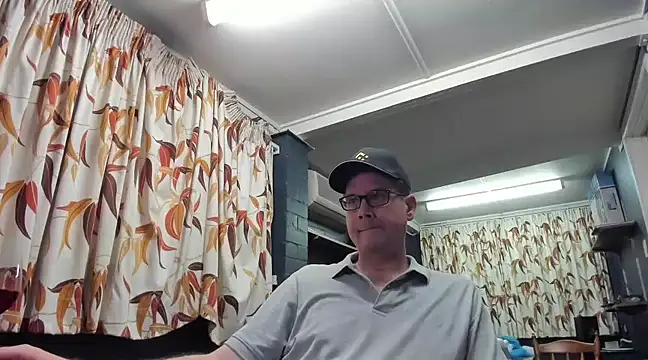 Snapshot of tilobinder chatting on March 2025 12:37:02 PM tilobinder online show from March 2025 12:37:02 PM