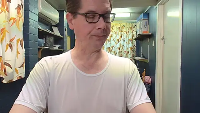 Snapshot of tilobinder chatting on September 2025 12:49:02 PM tilobinder online show from September 2025 12:49:02 PM