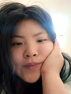 hello098712 online show from January 2025 03:41:01 AM