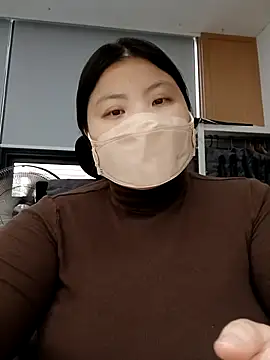 hello098712 online show from September 2025 03:32:02 AM