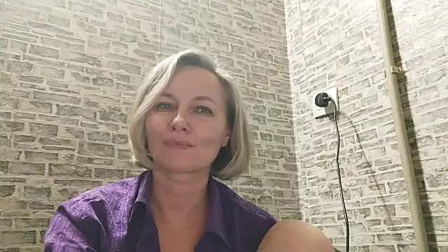 EdithManning online show from December 2024 05:14:01 PM