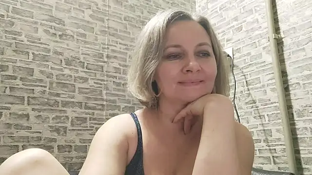 EdithManning online show from January 2025 04:19:02 PM
