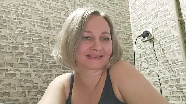EdithManning online show from February 2025 02:48:02 PM