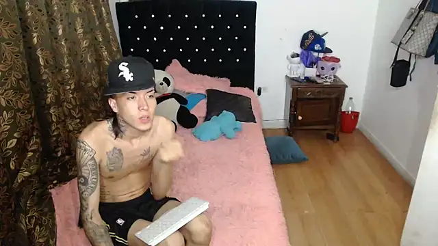 Kitty and jake online show from March 2025 03:42:01 AM