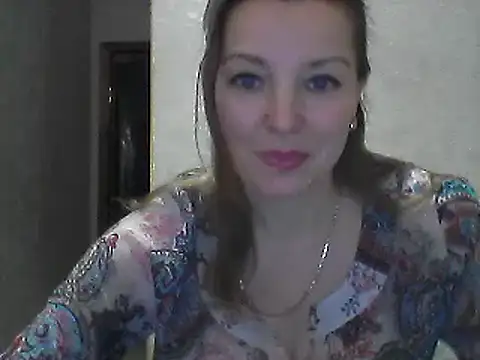 Snapshot of VselenaSun402 chatting on January 2025 03:58:02 PM VselenaSun402 online show from January 2025 03:58:02 PM