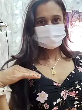 Oleevia online show from December 2024 10:45:02 AM