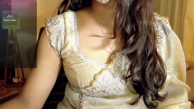 Only hunny online show from October 2025 03:40:01 PM