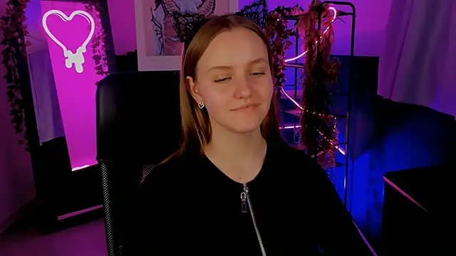Snapshot of KellyPoter chatting on December 2024 07:48:02 PM KellyPoter online show from December 2024 07:48:02 PM
