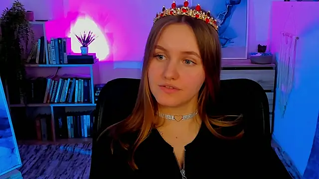 Snapshot of KellyPoter chatting on December 2024 09:25:02 PM KellyPoter online show from December 2024 09:25:02 PM