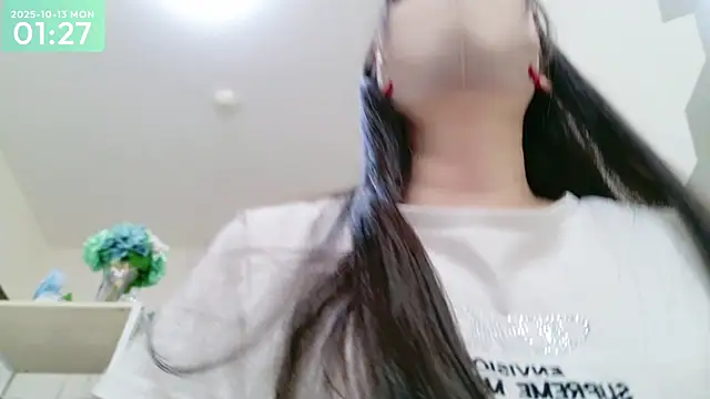 -SHIZUKU- online show from October 2025 04:28:01 PM