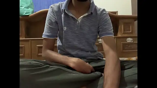 Snapshot of meatycronn chatting on October 2025 05:46:01 PM meatycronn online show from October 2025 05:46:01 PM