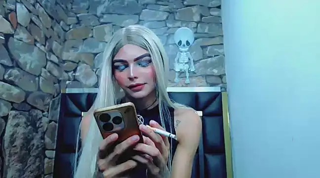 Snapshot of luna_gil_sex chatting on January 2025 11:56:01 PM luna gil sex online show from January 2025 11:56:01 PM