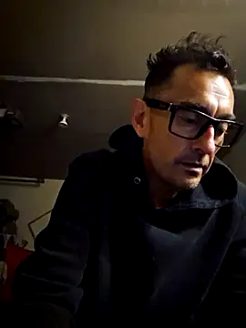 Pumpndeep online show from October 2025 09:06:02 AM