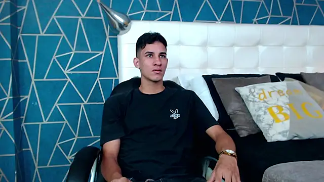 Snapshot of JakeMoxley chatting on January 2025 12:48:01 PM JakeMoxley online show from January 2025 12:48:01 PM