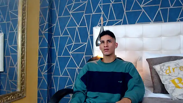 Snapshot of JakeMoxley chatting on February 2025 12:33:01 PM JakeMoxley online show from February 2025 12:33:01 PM