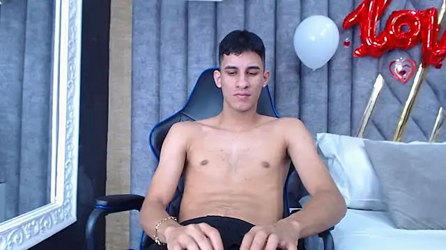 Snapshot of JakeMoxley chatting on February 2025 11:14:02 PM JakeMoxley online show from February 2025 11:14:02 PM