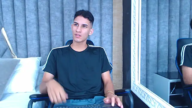 Snapshot of JakeMoxley chatting on March 2025 12:05:02 PM JakeMoxley online show from March 2025 12:05:02 PM