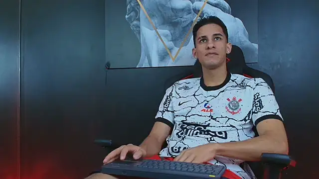 Snapshot of JakeMoxley chatting on September 2025 12:16:01 PM JakeMoxley online show from September 2025 12:16:01 PM