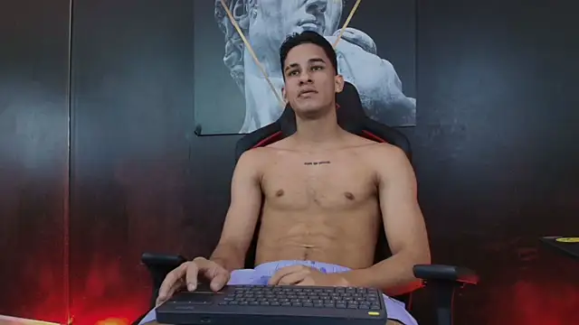 Snapshot of JakeMoxley chatting on October 2025 11:43:02 AM JakeMoxley online show from October 2025 11:43:02 AM