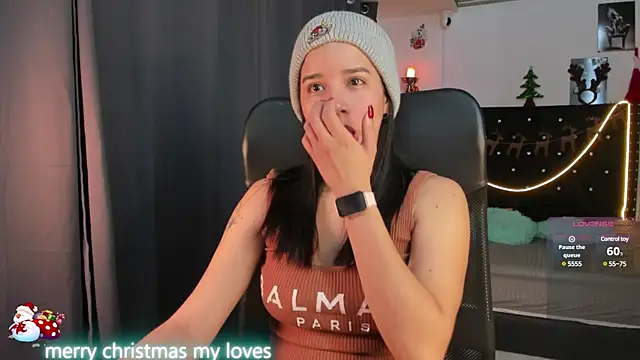 emilyrouxe online show from December 2024 03:31:02 PM
