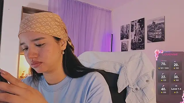 emilyrouxe online show from October 2025 03:42:02 PM